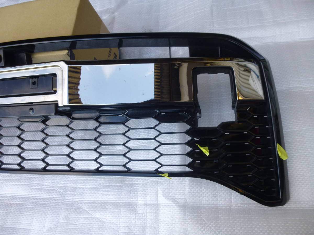 NGX10 ZYX11 後期 C-HR GR スポーツ 純正フロントバンパー グリル