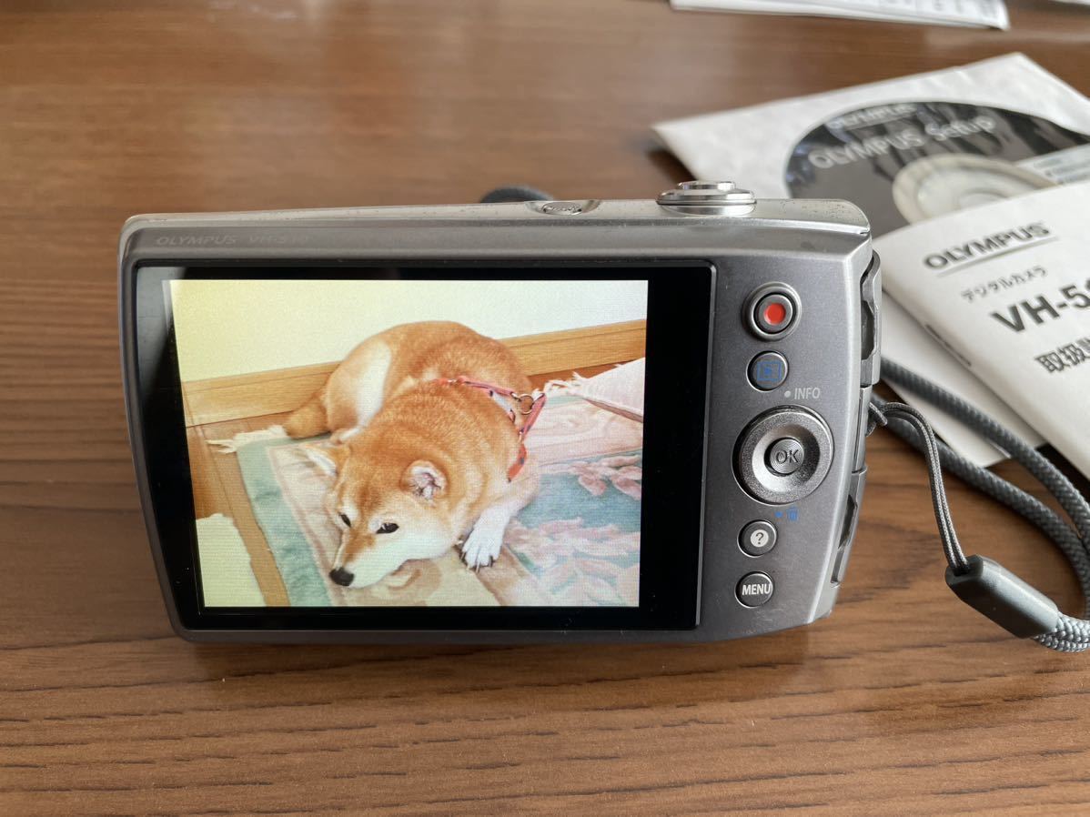 カメラ OLYMPUS オリンパス VH-510 ホワイト コンデジ 動作確認済み