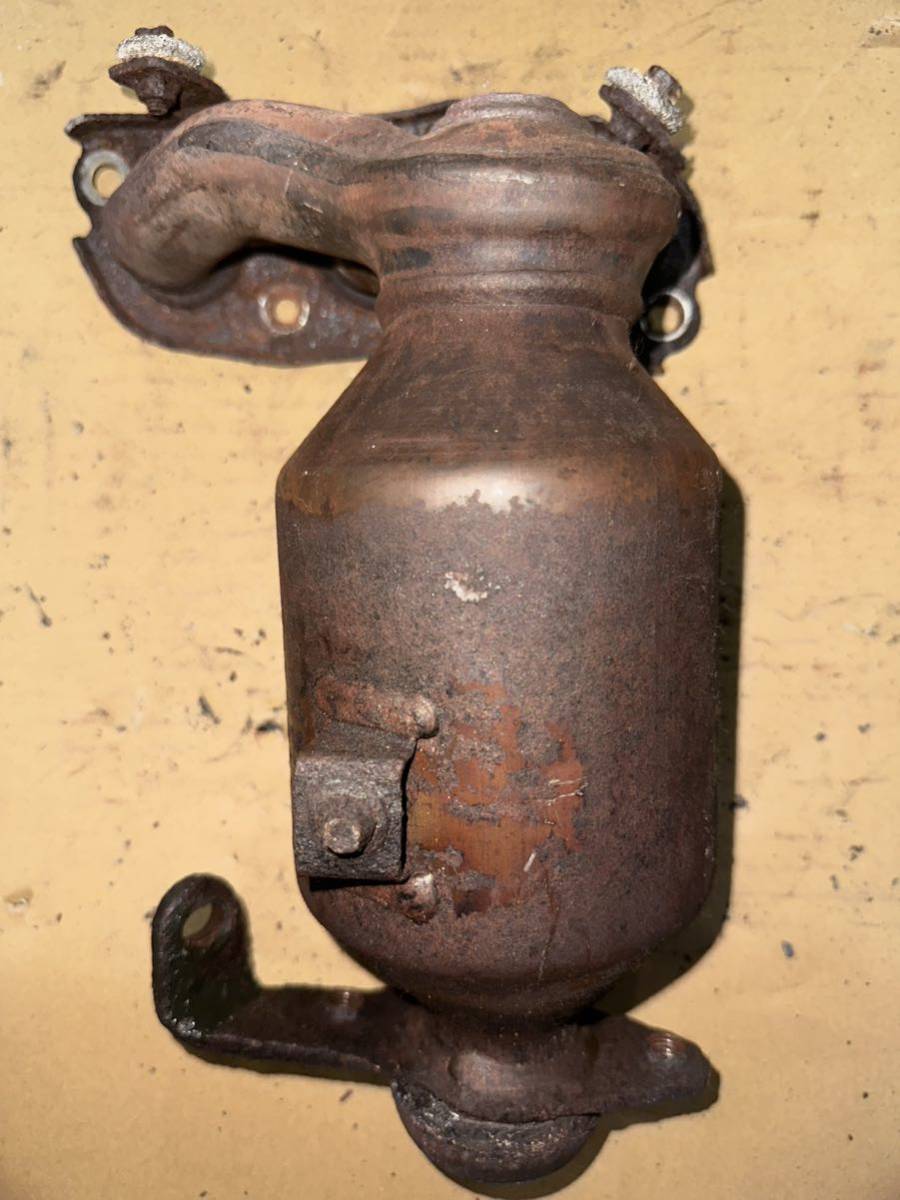 ダイハツ　ムーブ　Ｌ１７５Ｓ　ＫＦ　　Ｂ２２７０　触媒 キャタライザー　素材用