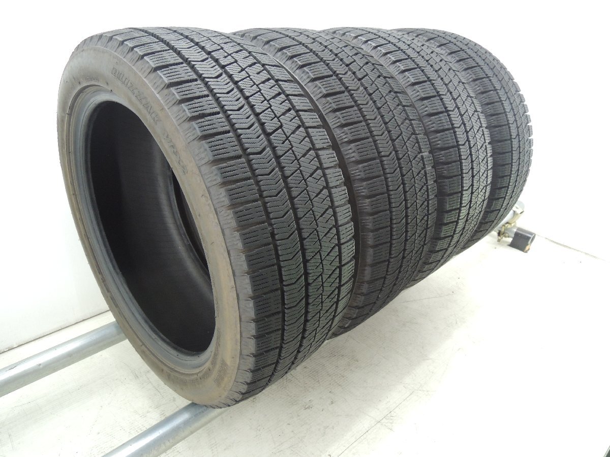 送料無料! ブリヂストン BLIZZAK VRX2 205/50R17 スタッドレスタイヤ 