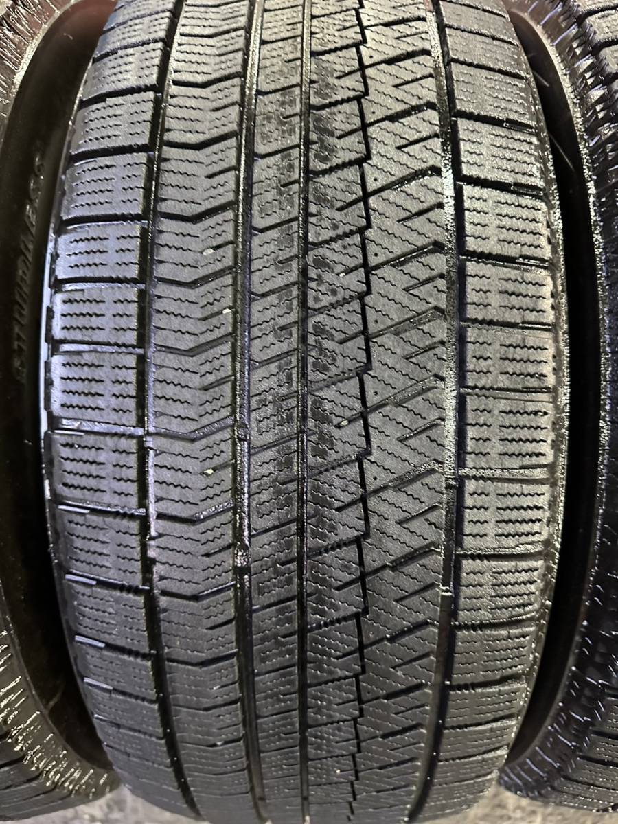 北海道発 2018年41週製造品 BRIDGESTONE VRX2 235/50R18 7分山 4