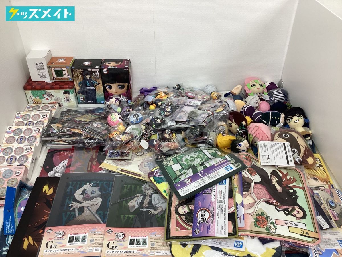 現状】 鬼滅の刃 グッズ まとめ売り 時透無一郎 栗花落カナヲ 他 缶 