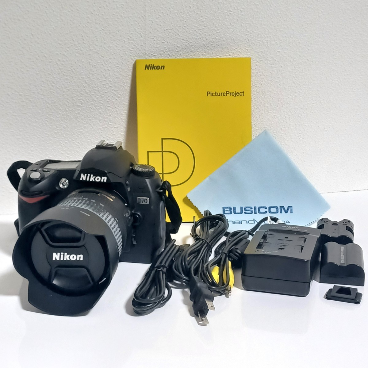 ジャンク】Nikon ニコン D70 デジタル一眼レフカメラ 付属品付き