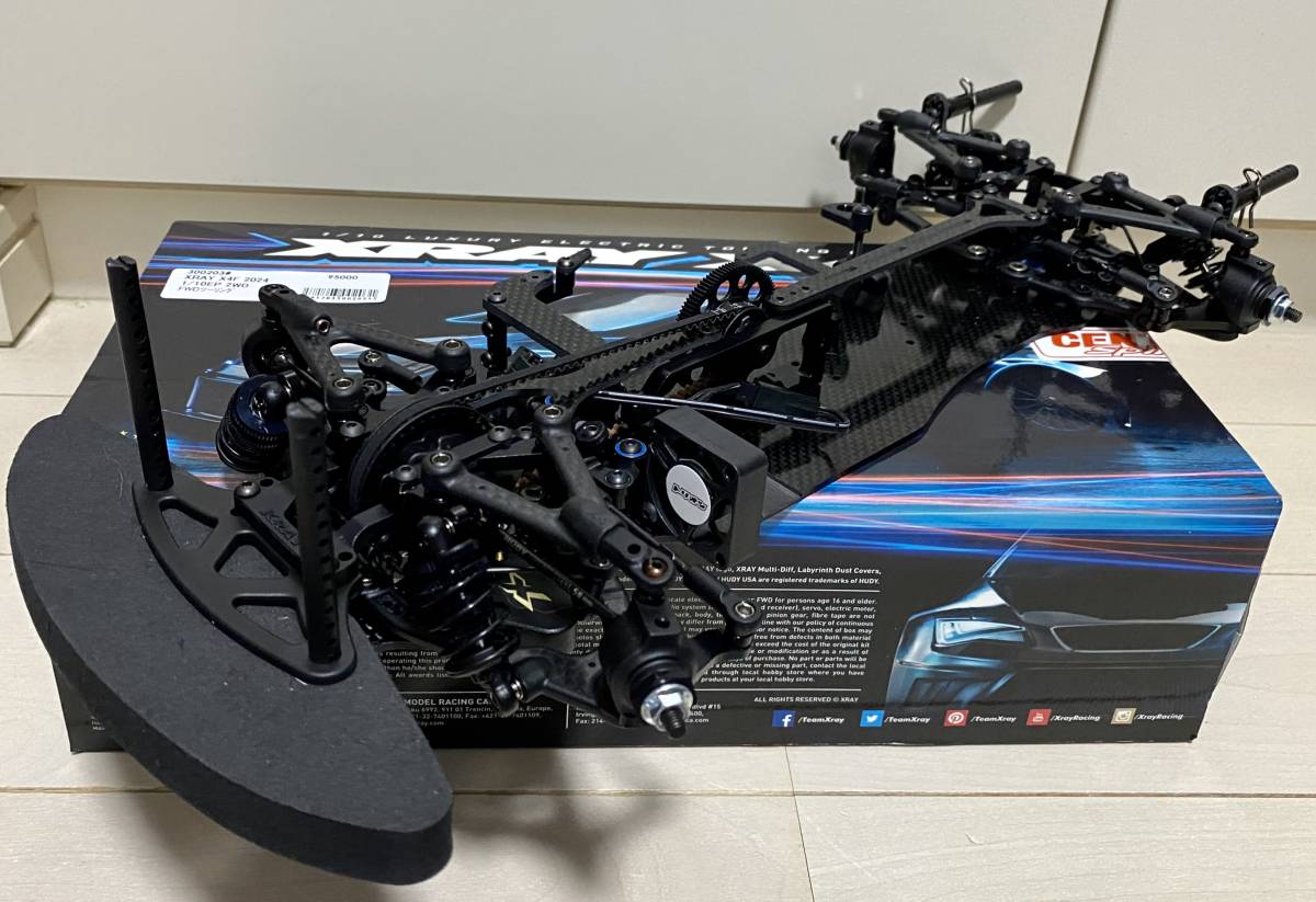 組立済未走行 1/10 EP FWDハイエンドツーリングカー XRAY X4F 2024 