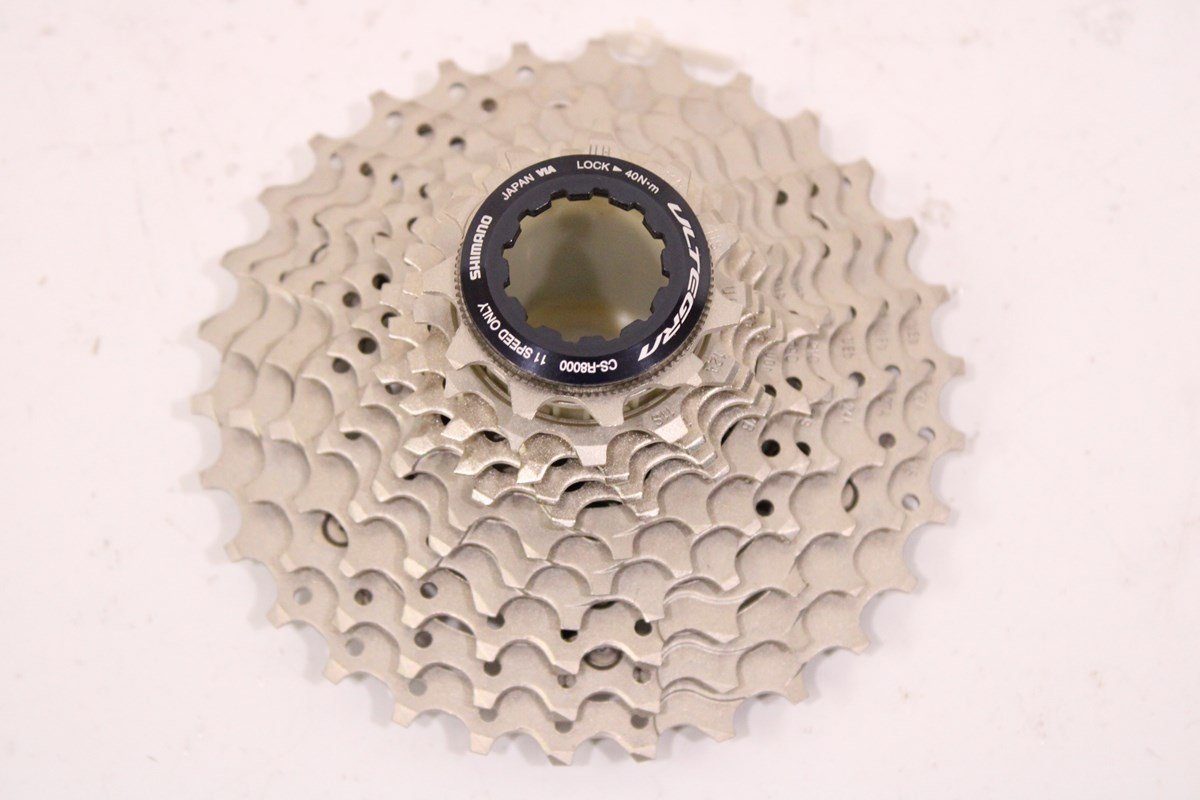 ☆SHIMANO シマノ CS-R8000 ULTEGRA 11s 11-30T カセットスプロケット