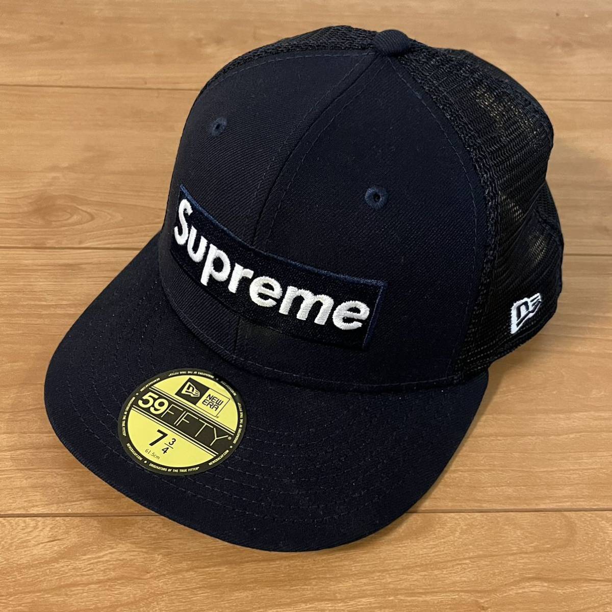 Supreme Box Logo Mesh Back New Era Black 7 3/4 61.5cm Supreme Box Logo Mesh Back New Era Black 7 3/4 61.5cm