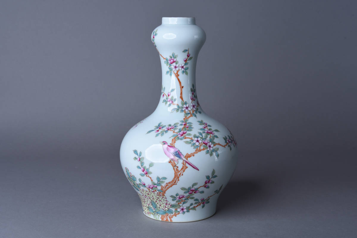 SBCB】6178 中国美術 在銘 色絵 花鳥図 花入 高さ約31.5cm 合箱 花器