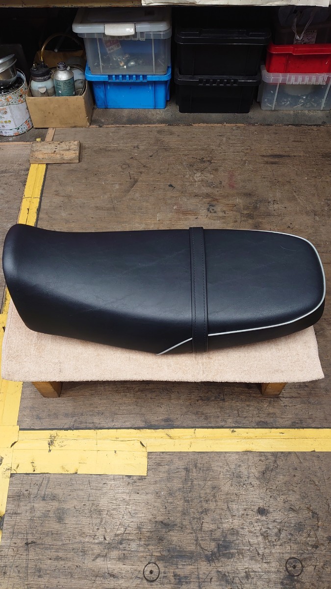 エイプ100用シート バイクシート エイプ50 純正シート ホンダ HC07 エイプ100 デラックス 純正