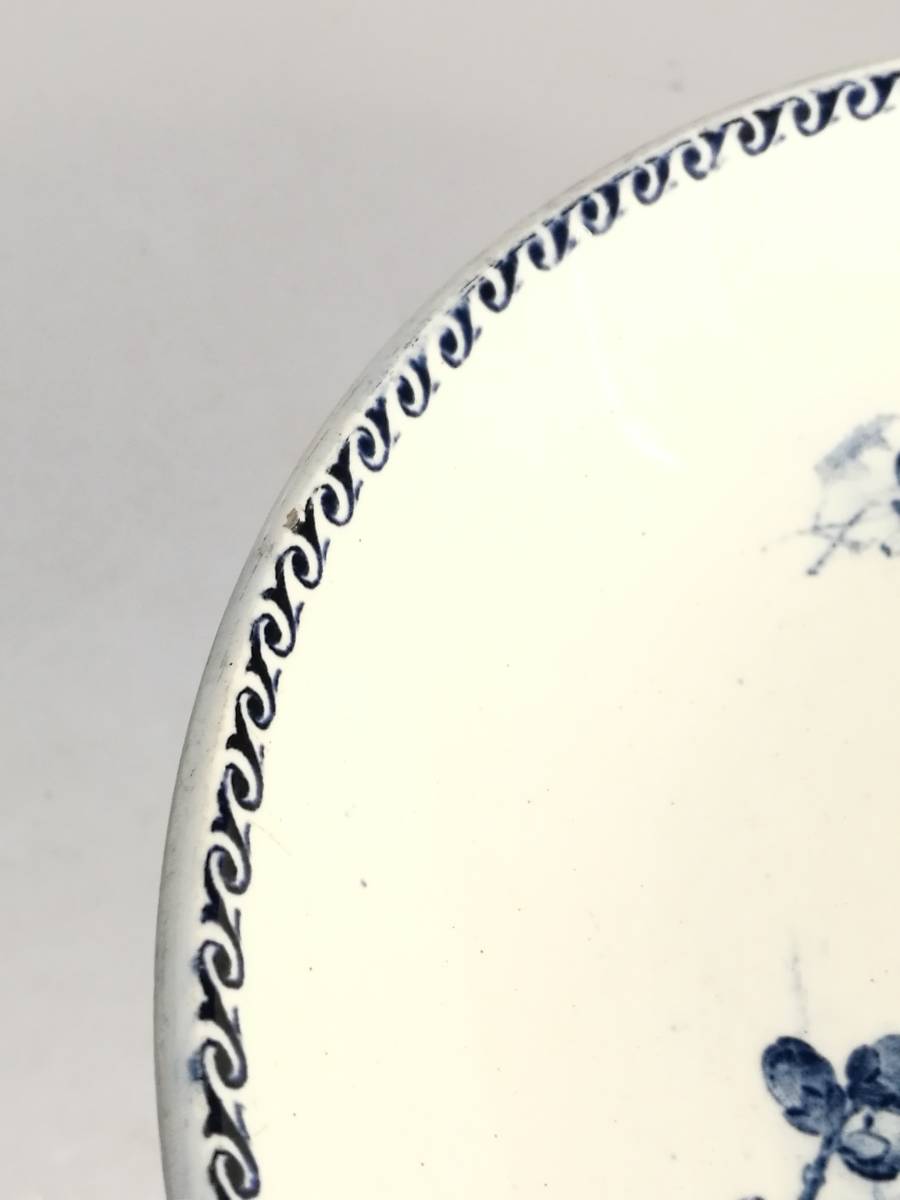 フランス　クレイユモントロー　PAPILLONS　コンポティエ コンポティエ クレイユモントロー フランス - メルカリ 2枚あり！低めが可愛いクレイユモントローコンポティエ