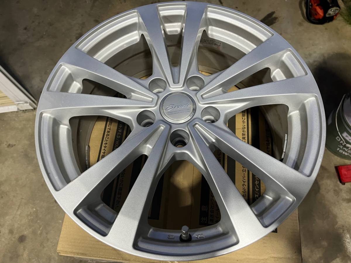 メーカー不明 アルミホイール 17インチ7J オフセット40 5H 114.3 4本セット 中古品 