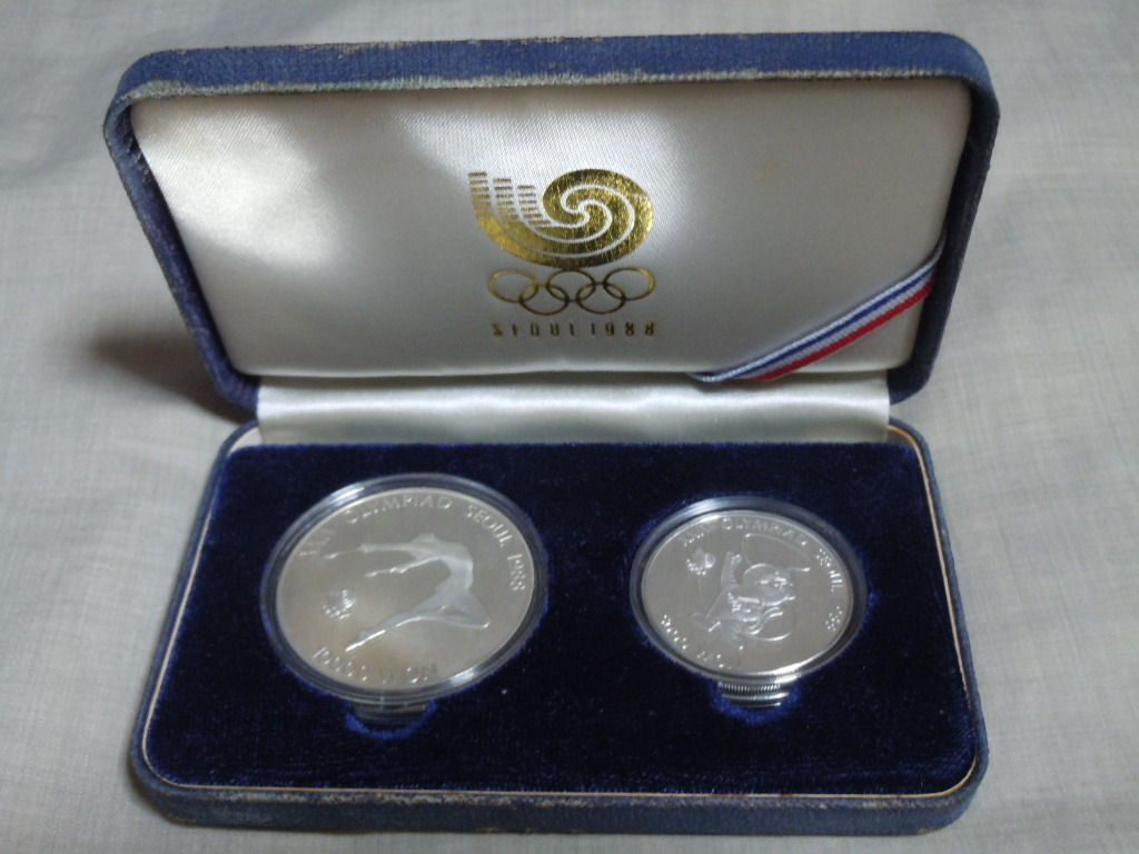 1988年 ソウルオリンピック 記念硬貨 貨幣 銀貨 コイン 10000ウォン、5000ウォン 2枚セット