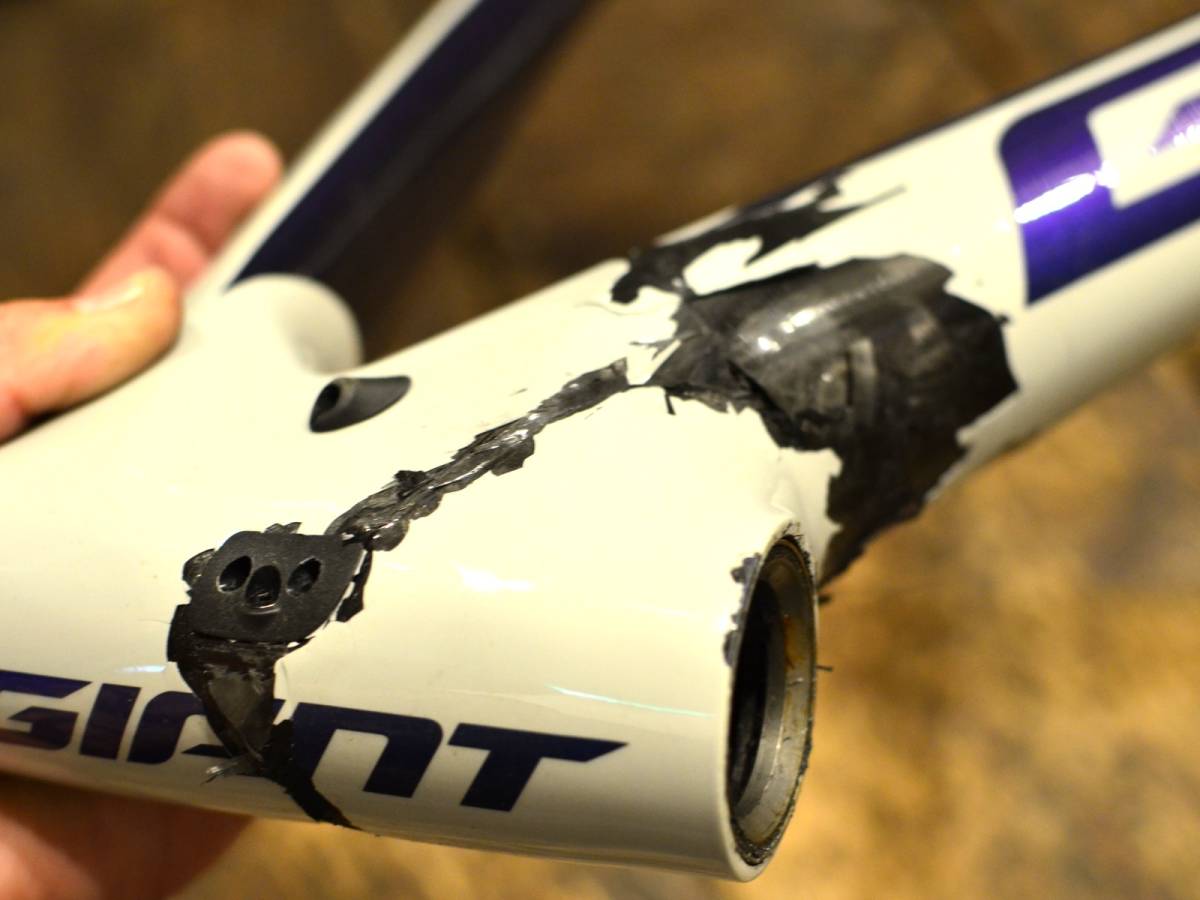 2021 GIANT ジャイアント DEFY ADVANCED 2 カーボン フロントフォーク 