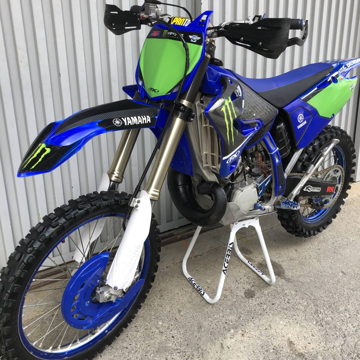 【定番人気，正規品】 ヤマハ　2018年式　YZ250X ナンバー登録可能