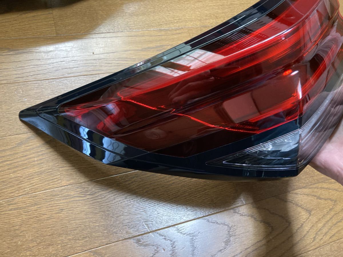 純正 E13 ノート オーラ LED テールランプ 左 26555-6XL0A(P) 26555