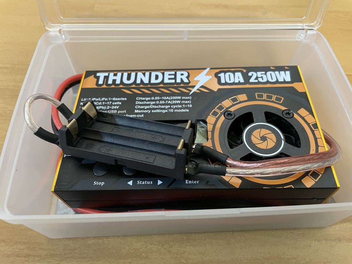 ミニ四駆 Thunder サンダー充放電器 ACアタブター付き【078】の通販 by