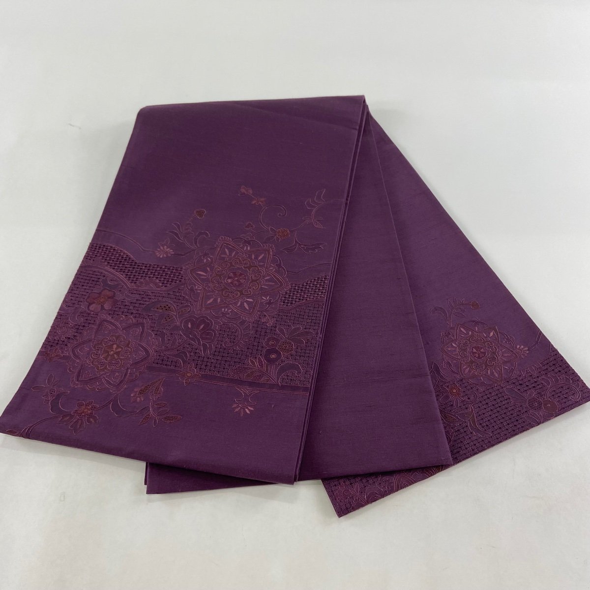 袋帯 秀品 蘇州刺繍 華文 花唐草 刺繍 紫 お太鼓柄 正絹 【中古】 蘇州