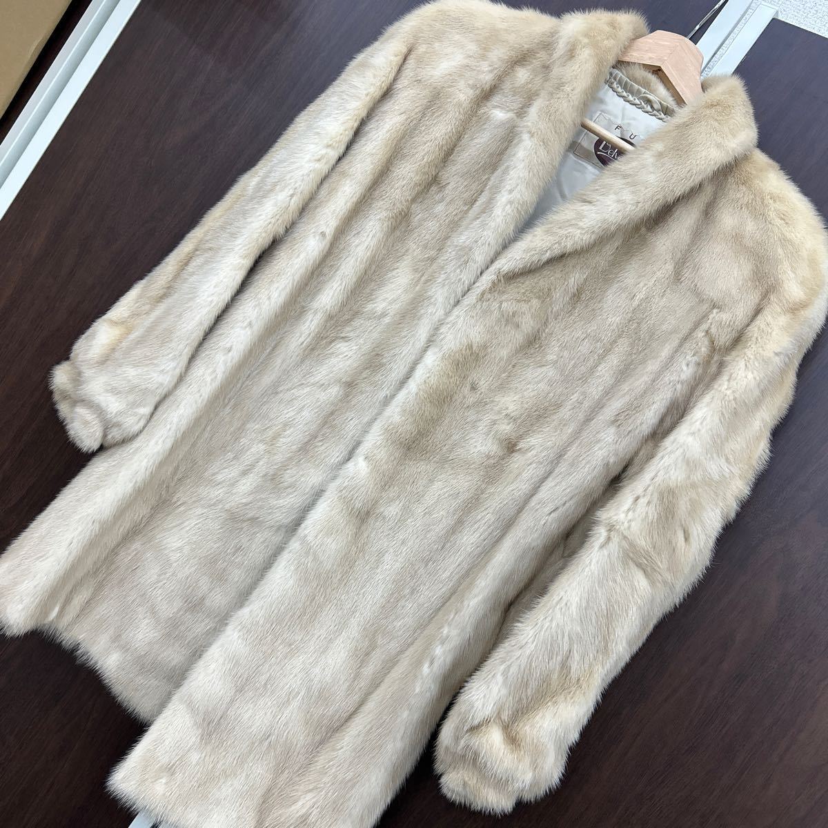 21. 毛皮　コート　アウター　EMBA エンバ ハーフコート ファーコート 13 リアルファー セミロング