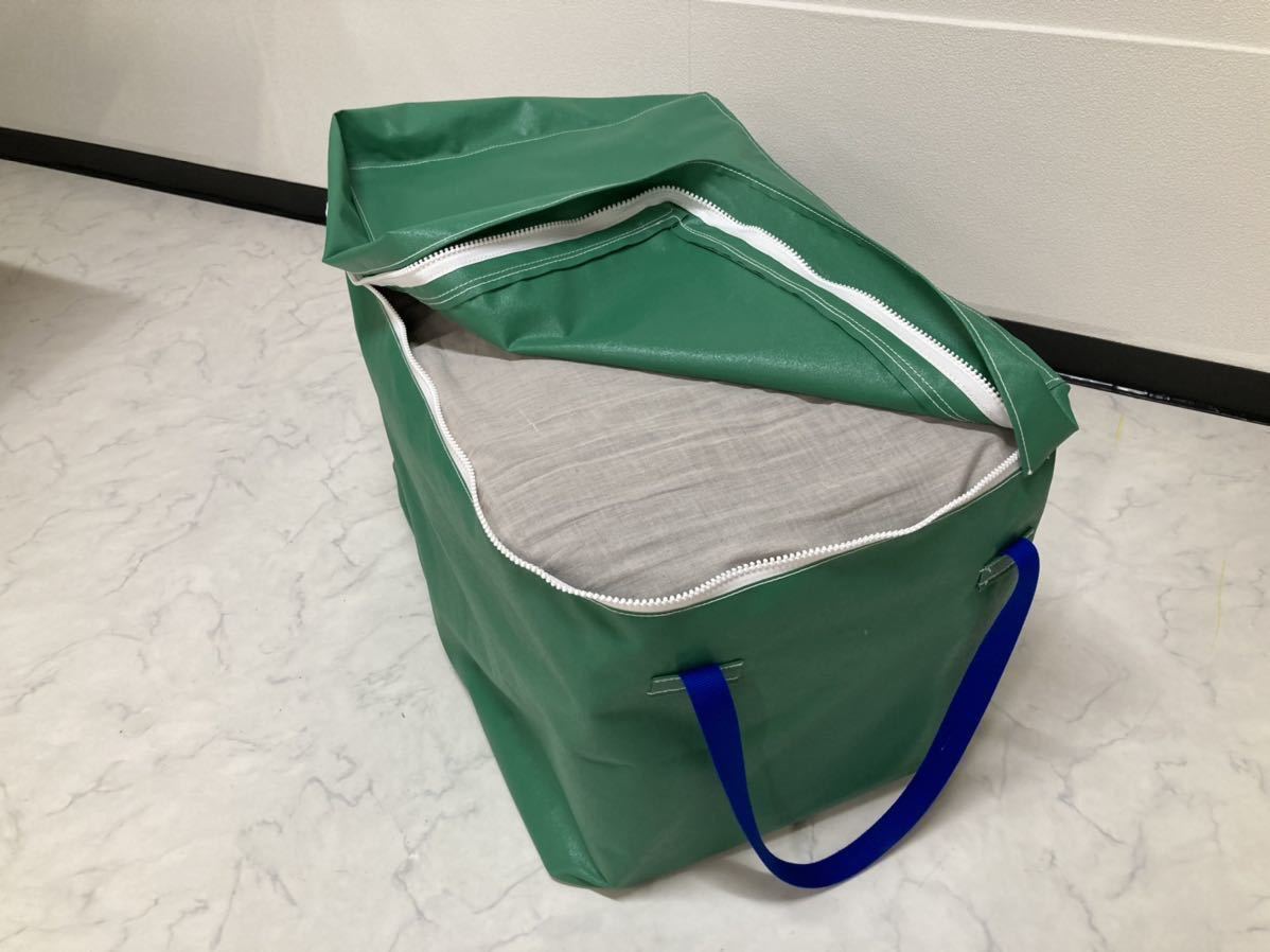 トラックシート　ボックスカバー_3