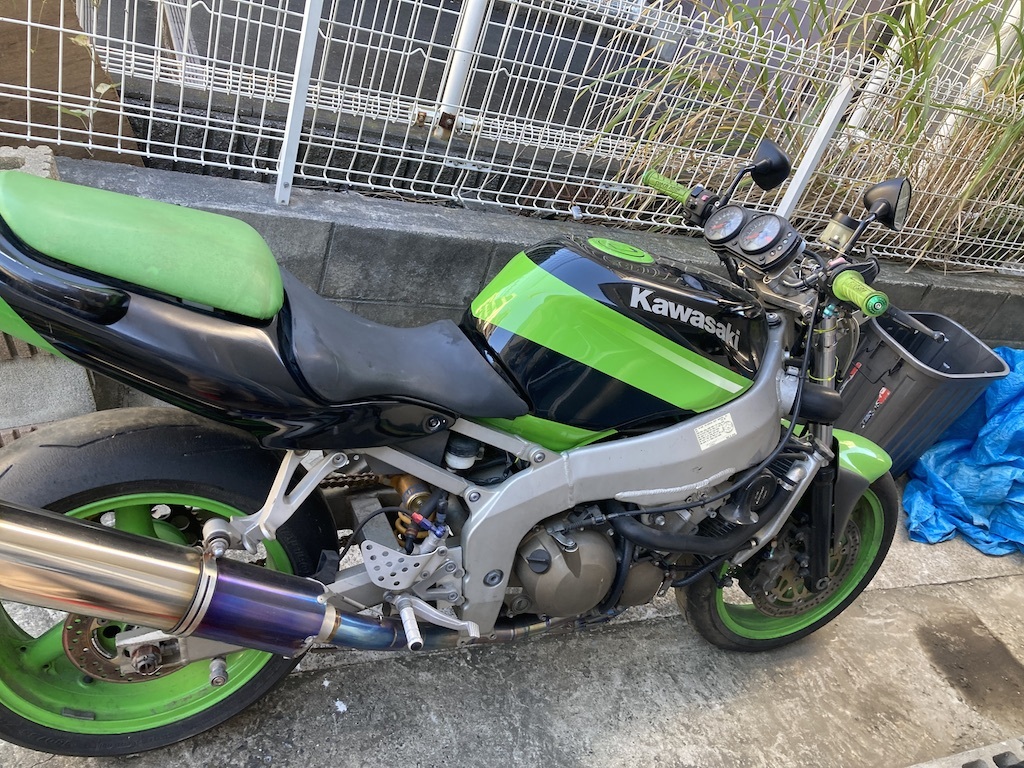 Kawasaki 2001年式 zx-6rジャンク。 | CONTRALINEA.NET