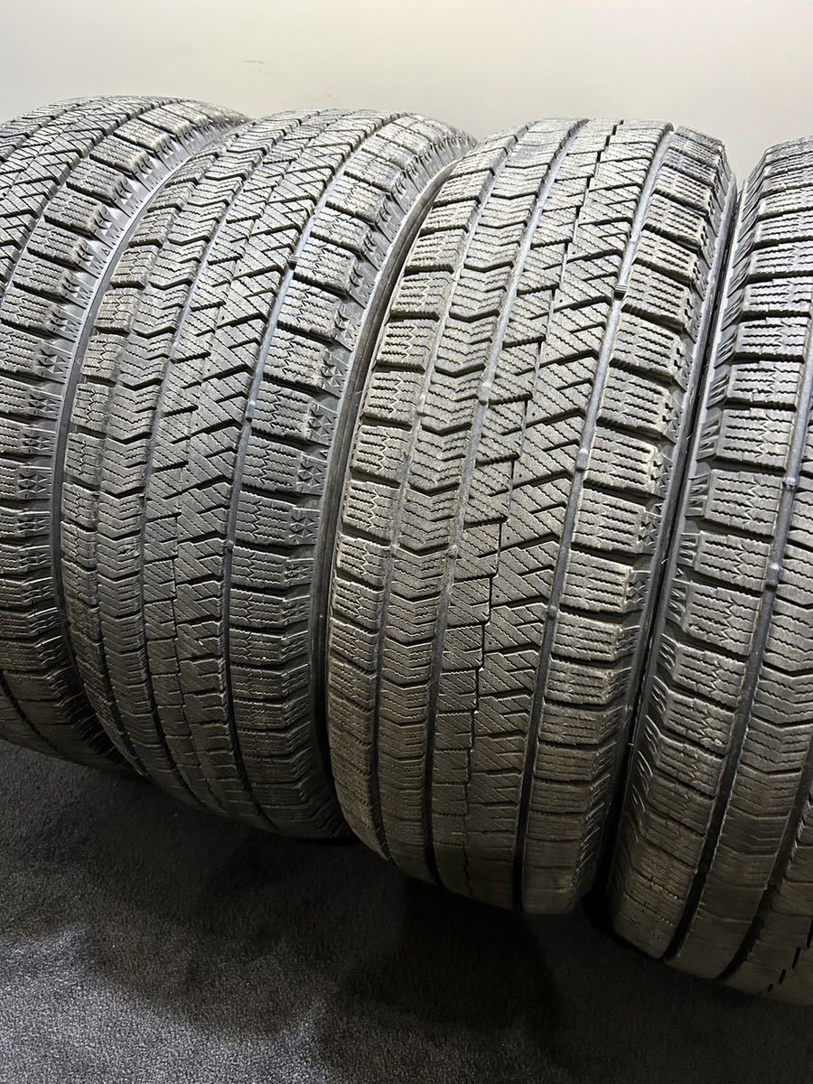  195/65R15 BRIDGESTONE/VRX2 19年製 スタッドレス 4本 ブリヂストン ブリザック ノア ヴォクシー プリウス 3-E63(中古品)｜売買されたオークション情報、yahooの商品情報をアーカイブ公開 - オークファ 15インチ