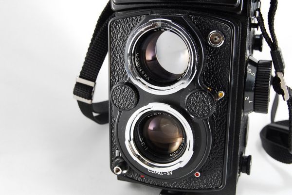 豊富な，定番人気】 ヤシカ 二眼レフ○YASHICA Mat-124G