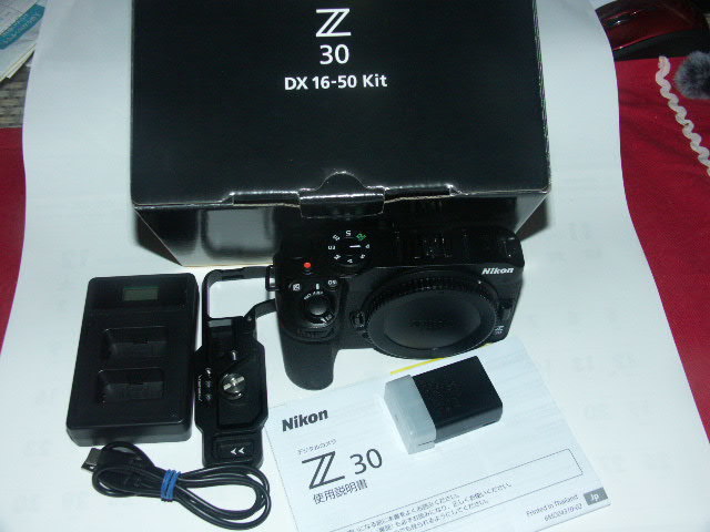  ＮＩＫＯＮミラーレスカメラ Ｚ３０ 大変キレイ 付属品充実 ＶＬＯＧ バリアングルモニター ＡＰＳ－Ｃ(ニコン)｜売買されたオークション情報、yahooの商品情報をアーカイブ公開 - オークフ ニコン