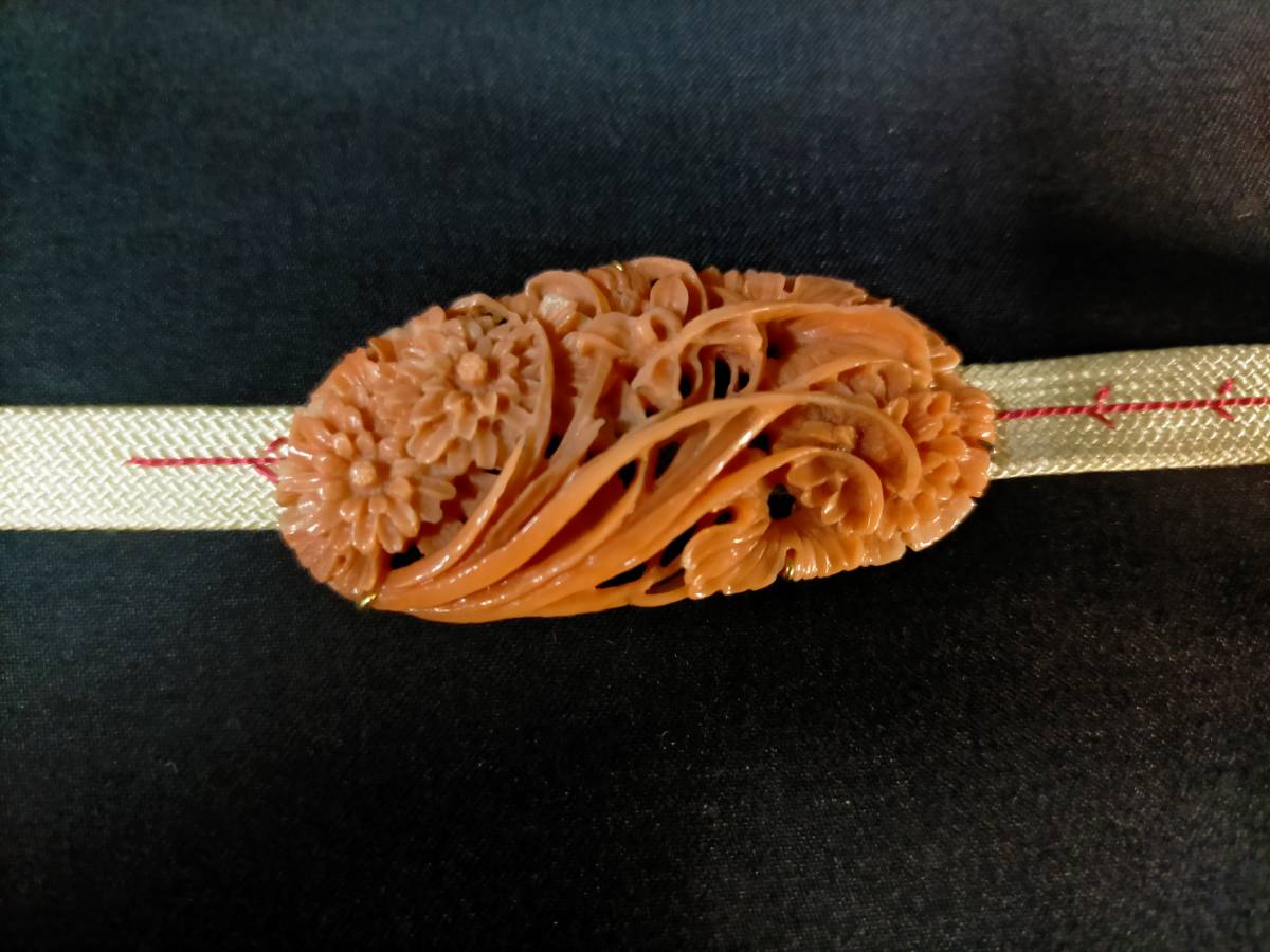 帯留め サンゴ 帯留 珊瑚 和装小物 古美術ささき | 珊瑚(サンゴ) 茄子 