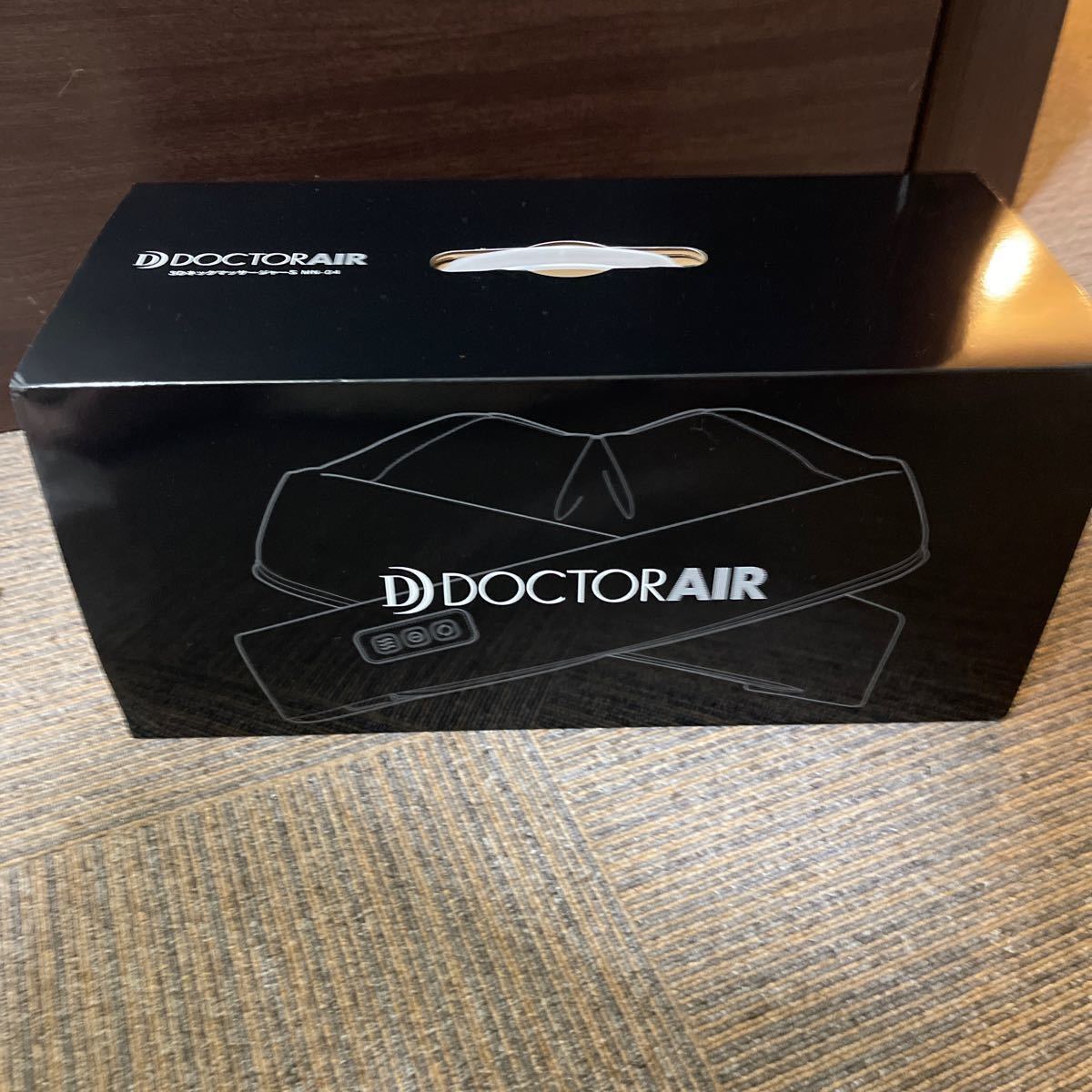 【新品未使用】DOCTOR AIR 3DネックマッサージャーS MN-04