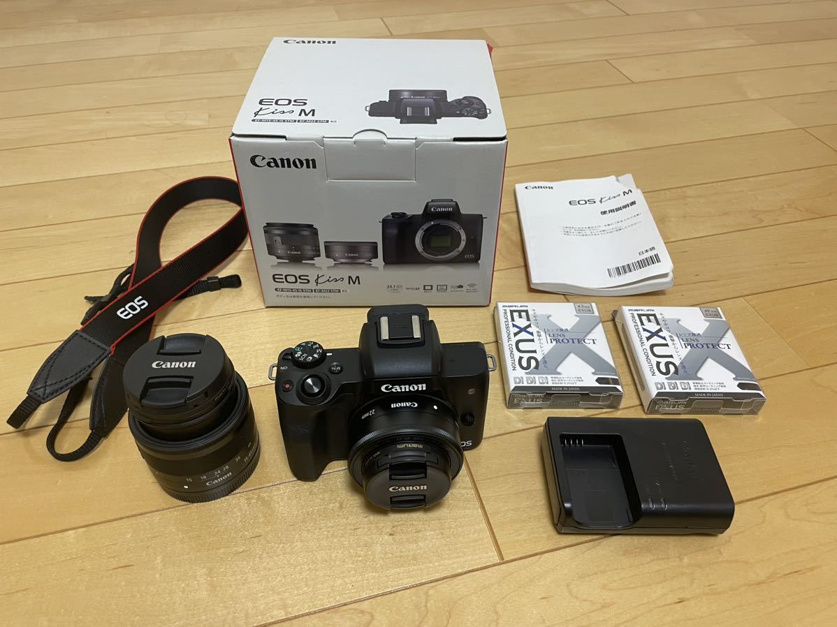 Canon キャノン EOS kiss M デジタル一眼レフ カメラ ダブルレンズ ブラック デジカメ （本体、レンズ 美品）