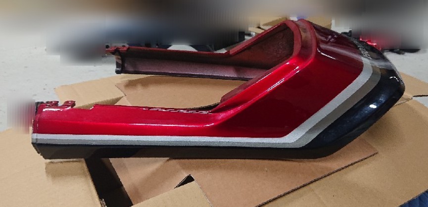 希少品！HONDA CBX400Fテールカウル赤 Yahoo!オークション - CBX400F 2