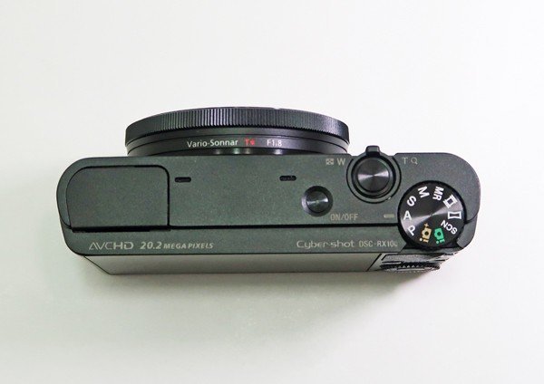 ◇【SONY ソニー】Cyber-shot DSC-RX100 コンパクトデジタルカメラ