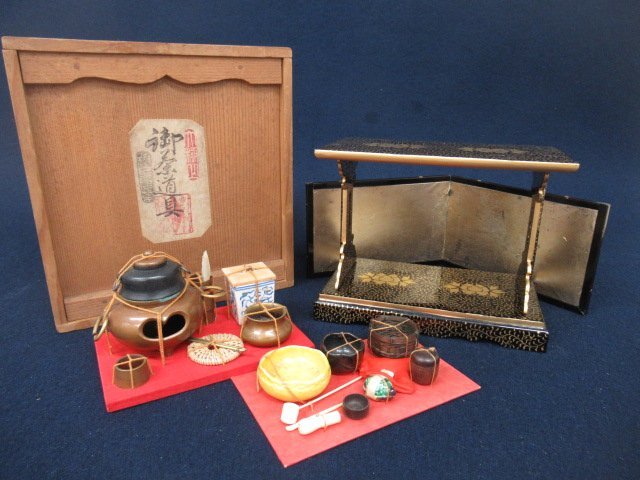 HOT，本物保証】 K7348「ミニチュア 茶道具」台子 大正期 雛道具 炭