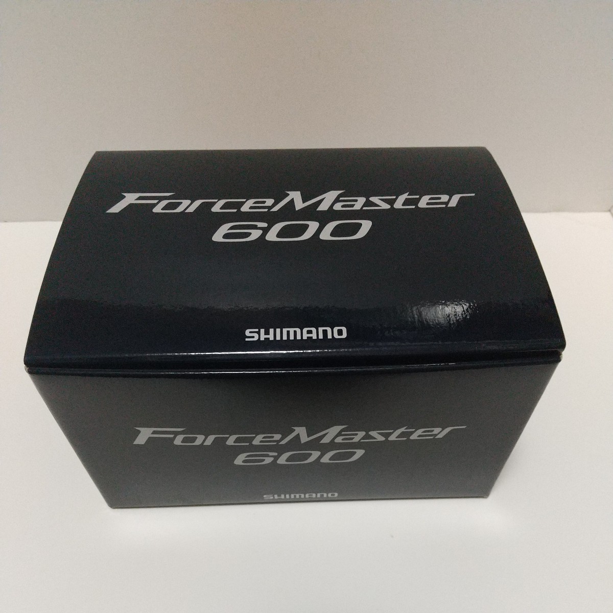 新品　シマノ 20 フォースマスター 600 右巻き 電動リール 　SHIMANO