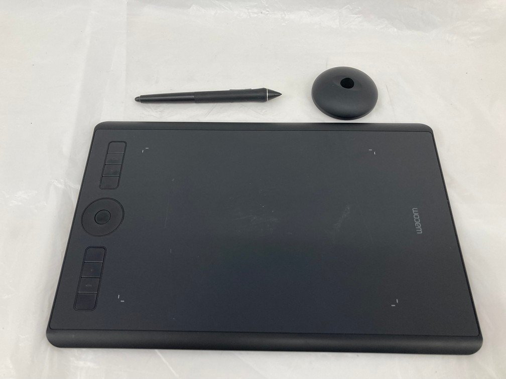ワコム ペンタブレット ペンタブ Mサイズ PTH-660/K0 wacom Intuos Pro 