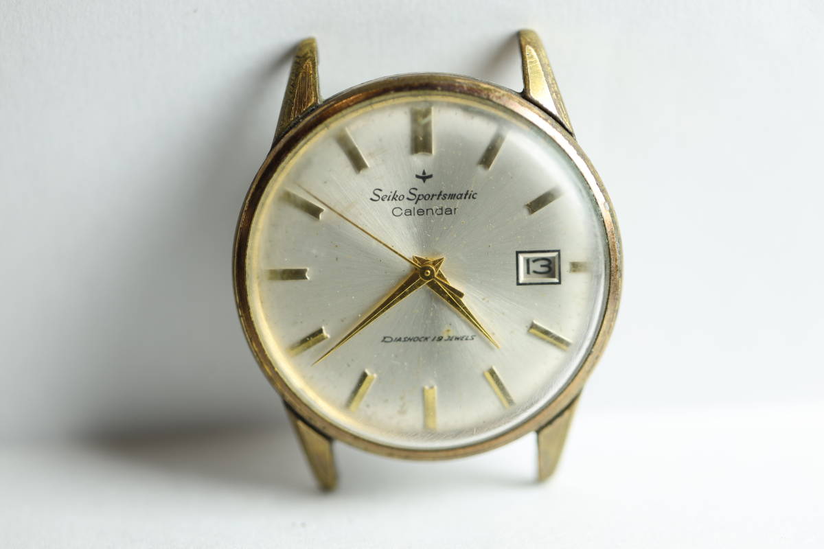 （E128）SEIKO　 セイコー　スポーツマチック　カレンダー　19石　自動巻き　メンズ　金色　アンティーク　稼働品　委託品