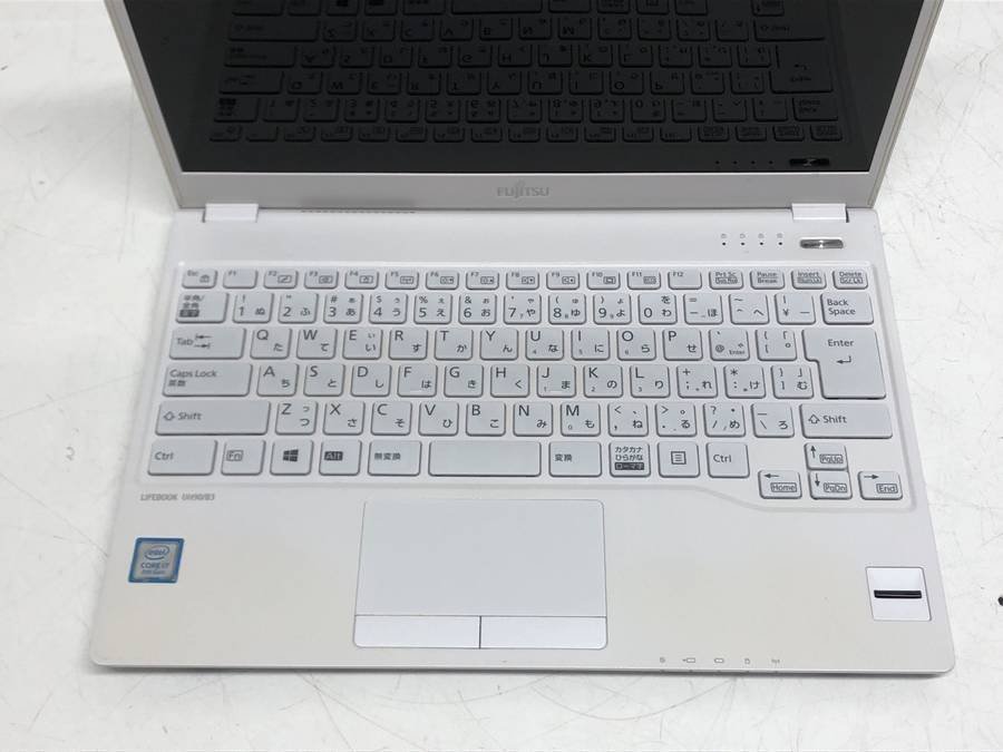 FUJITSU FMVU9B3WDB LIFEBOOK UH90/B3 Core i7 8550U 1.80GHz 4GB
