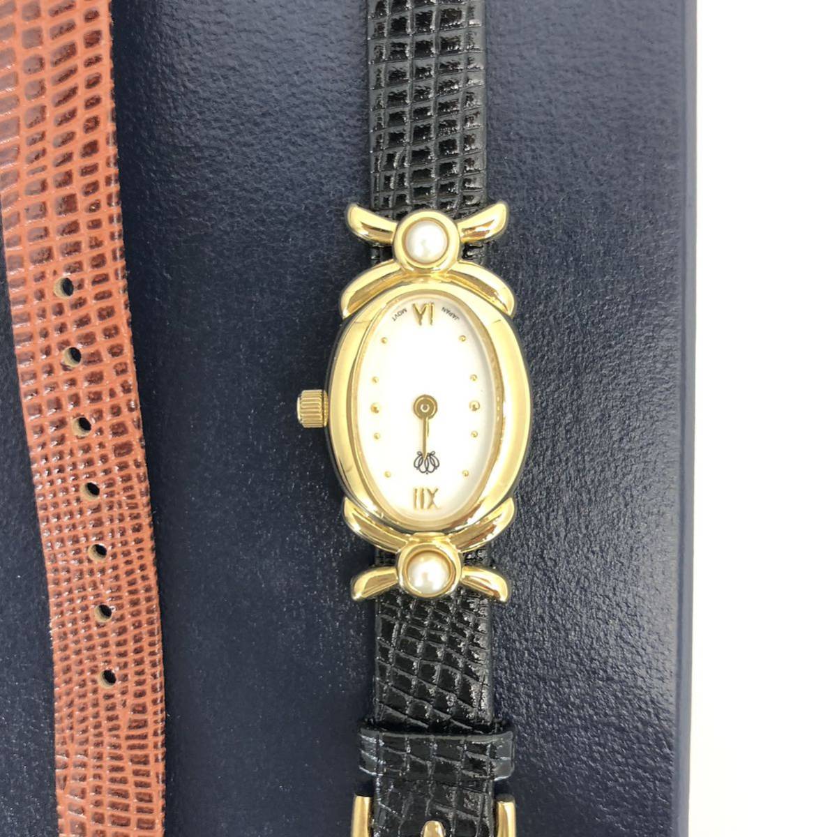 稼働ミキモト マルチフォームウォッチ シェル文字盤 腕時計 5Pパール