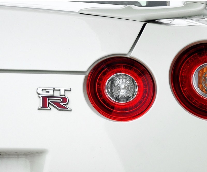 日産 GT-R エンブレム【メッキ&レッドB】R35 GTR ジーティーアール