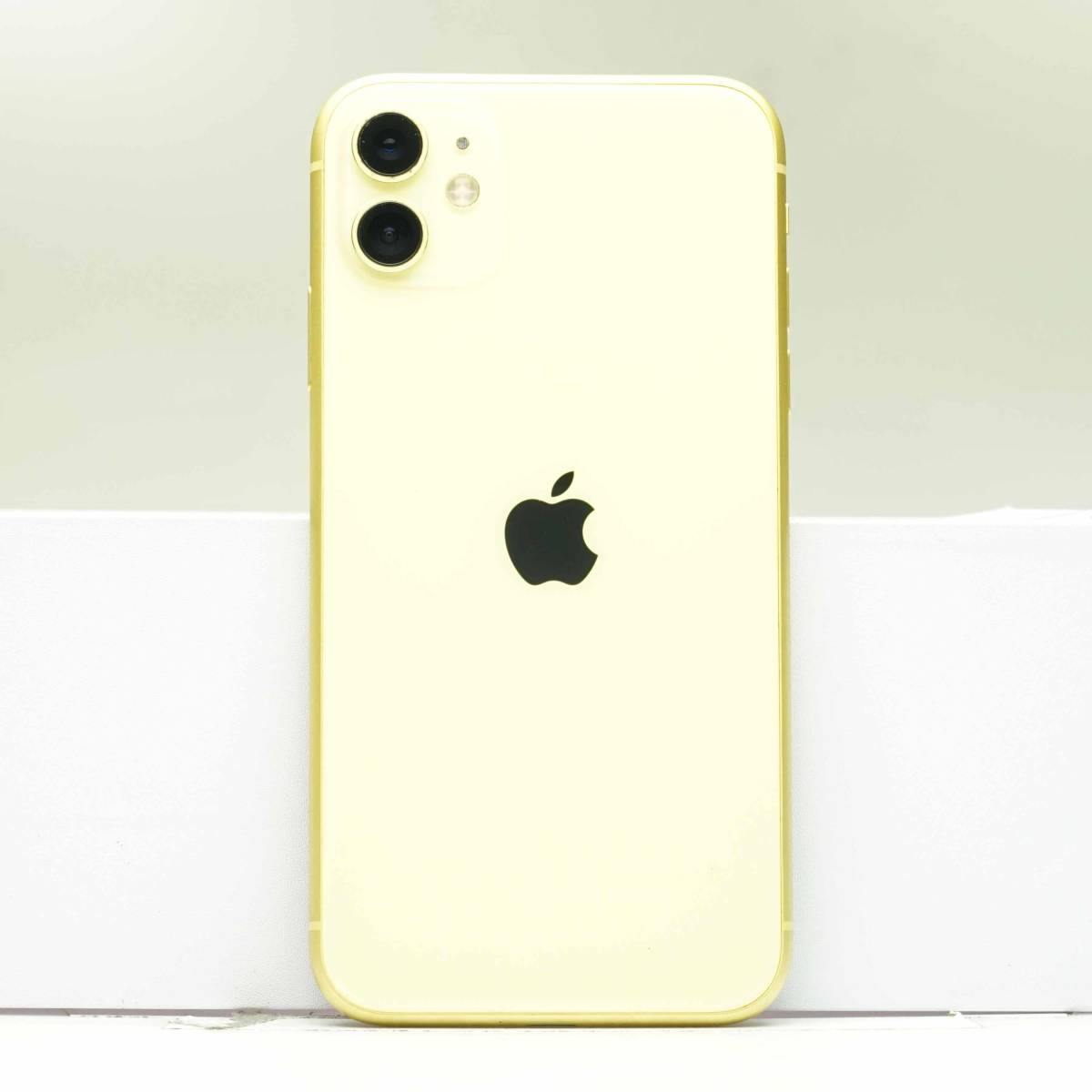 iPhone 11 64GB イエロー SIMフリー 訳あり品 ジャンク 中古本体