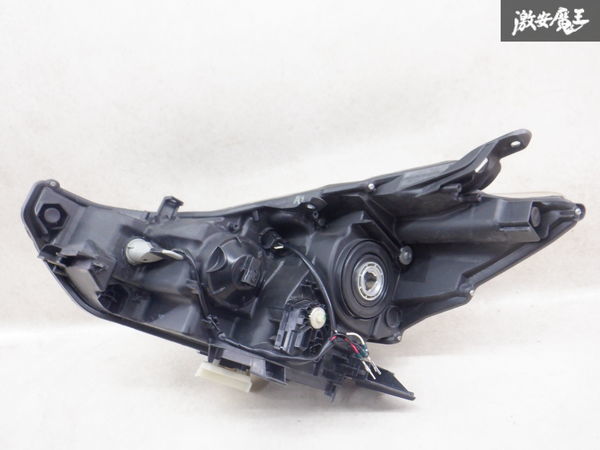 トヨタ純正 ZVW40W ZVW41W プリウスα 後期 ハロゲン ヘッドライト ヘッドランプ 右 右側 運転席側 KOITO 47-64 棚2L21 純正 後期 プリウスα プリウスα型式：DAA-ZVW41W（トヨタ）のクルマカタログ｜中古車の ルーフスポイラー LEDビーム