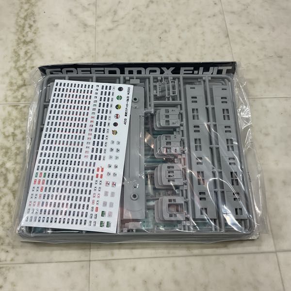 東武8000系新前面 4輌編成トータルセット（塗装済組立キット