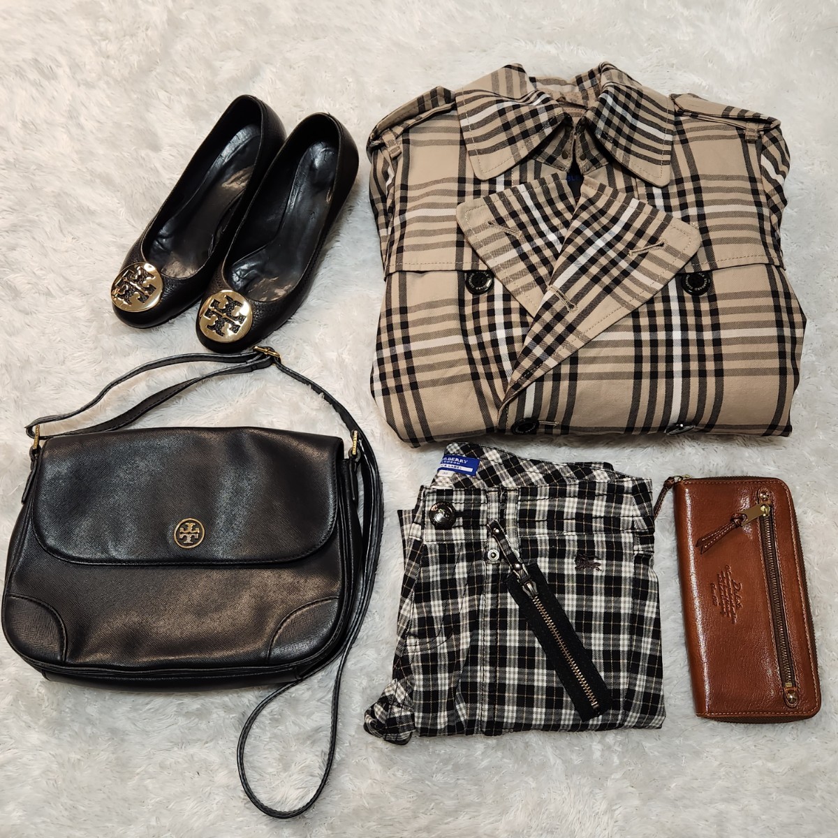【1円スタート】豪華ブランドまとめ TORY BURCH トリーバーチ BURBERRY バーバリー等 バッグ パンプス トレンチコート パンツ 財布 レザー