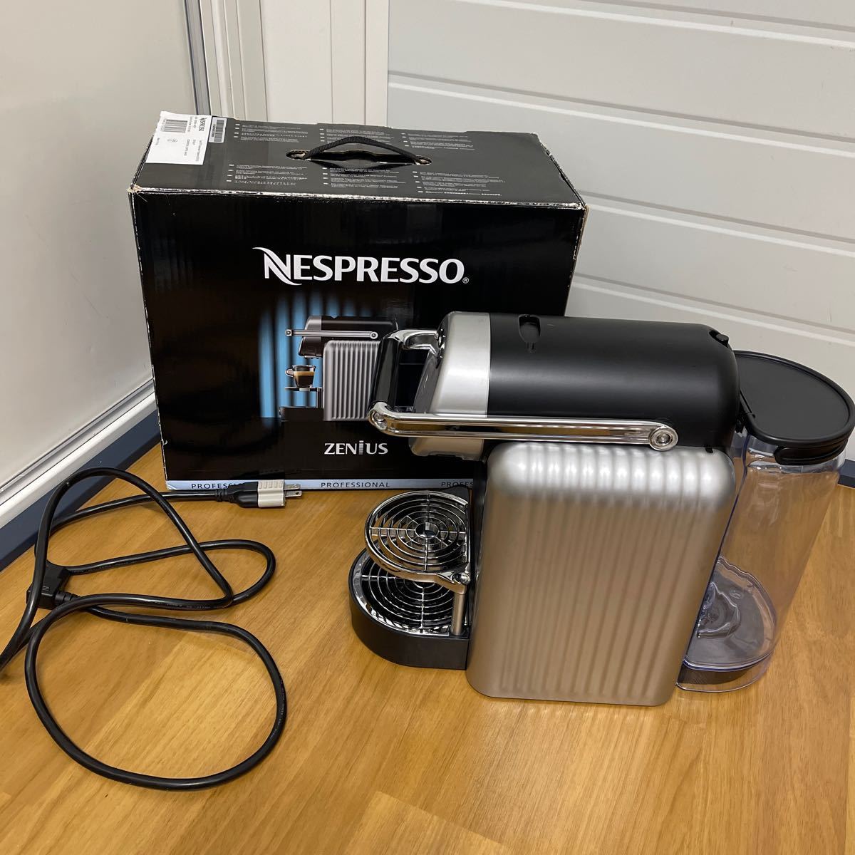 NESPRESSO ネスプレッソ ZENIUS ジニアス エスプレッソ コーヒー 
