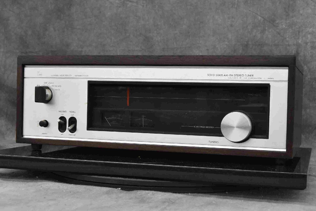 大特価品 F☆LUXMAN/ラックスマン FM/AMチューナー T-550V ☆ジャンク