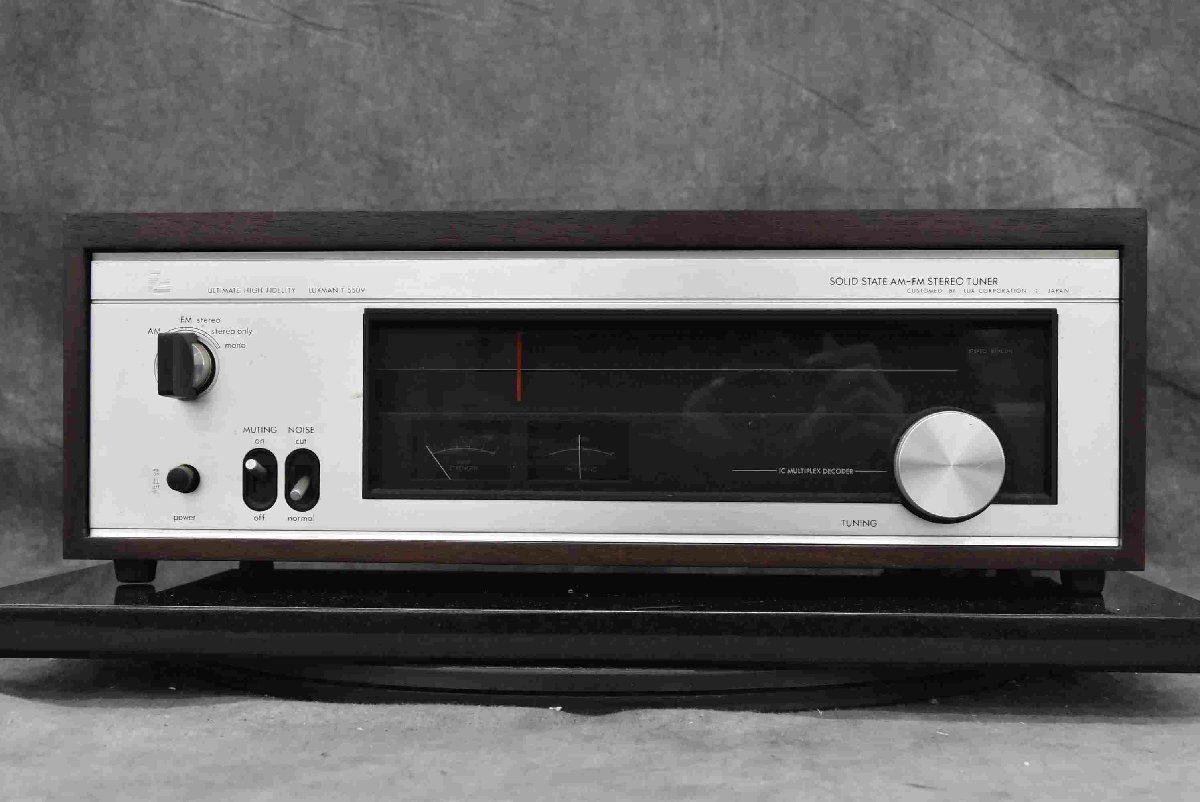 大特価品 F☆LUXMAN/ラックスマン FM/AMチューナー T-550V ☆ジャンク