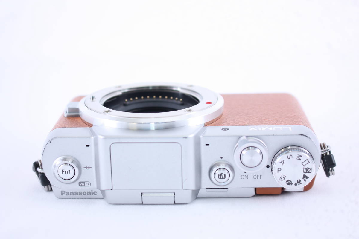 ☆極美品☆パナソニック PANASONIC LUMIX DMC-GF7 ボディ ☆動作OK☆#N059