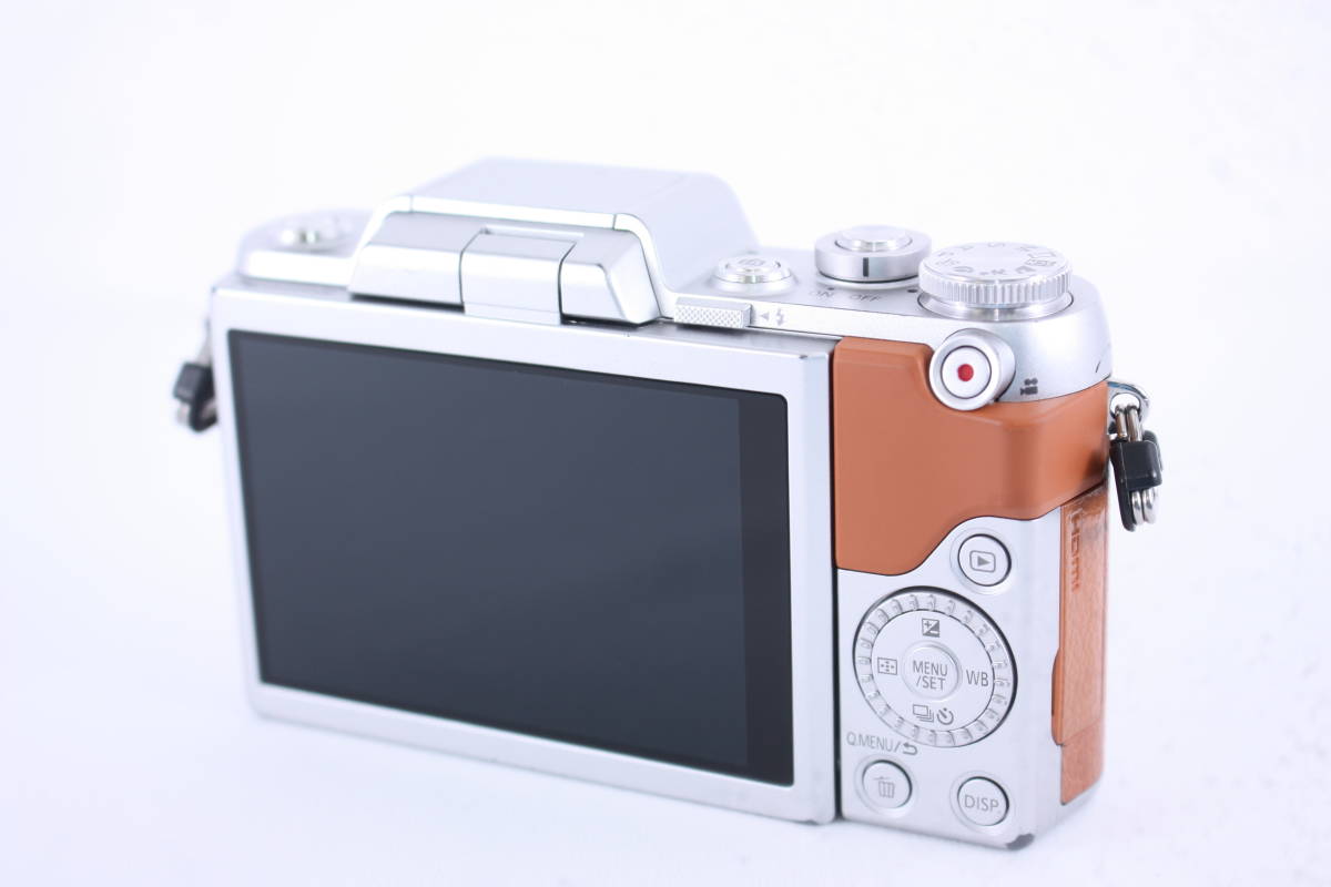 ☆極美品☆パナソニック PANASONIC LUMIX DMC-GF7 ボディ ☆動作OK☆#N059