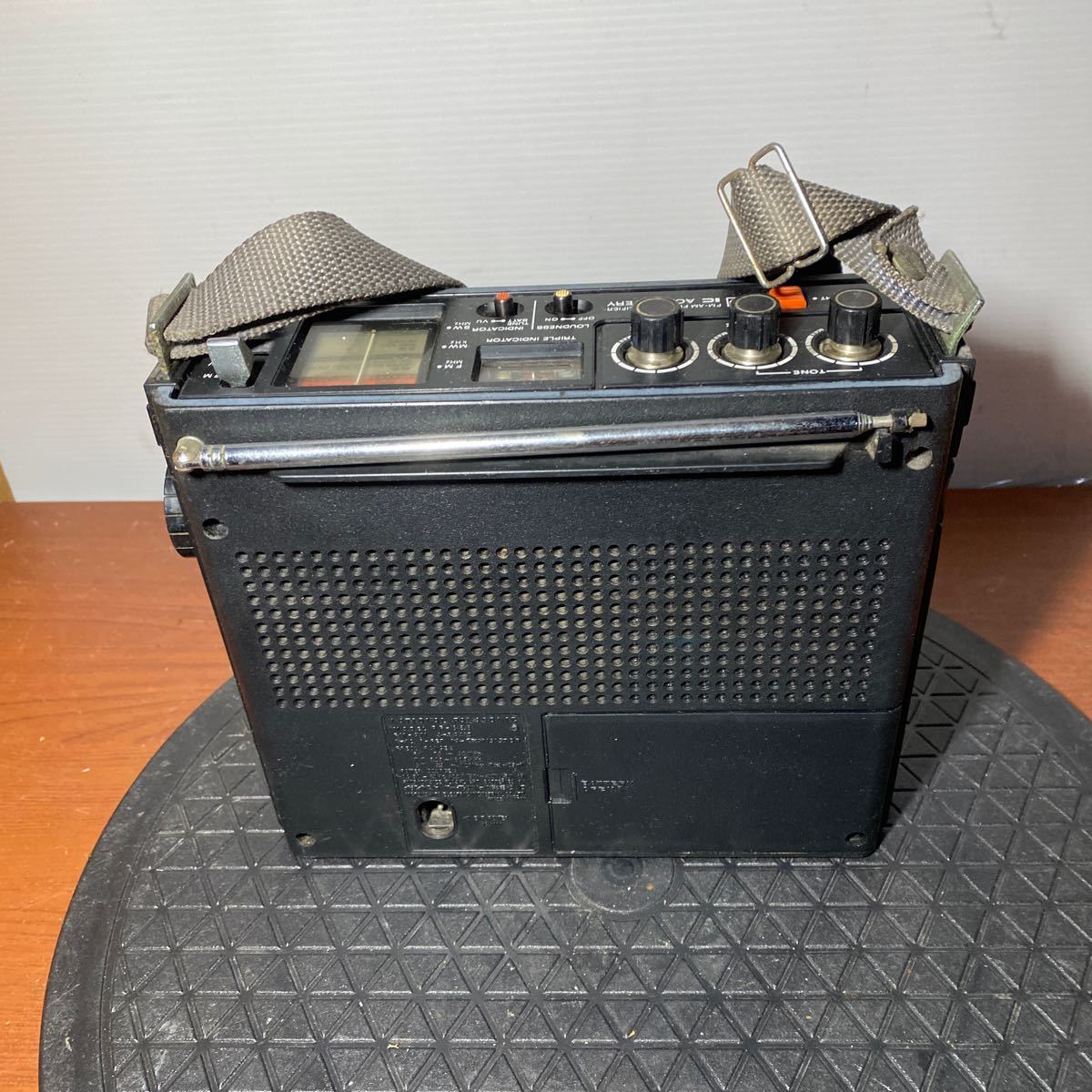 ナショナル National COUGAR Panasonic RF-2200 クーガー ラジオ