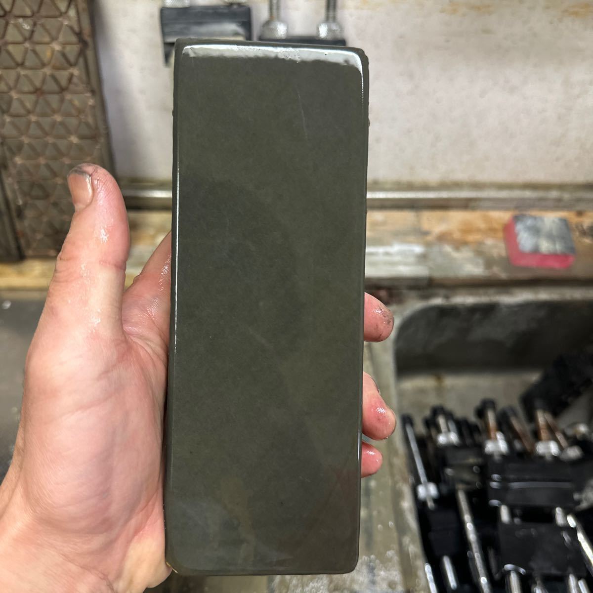 天然砥石 東大平産　敷戸前　硬め　188 70 20 708g