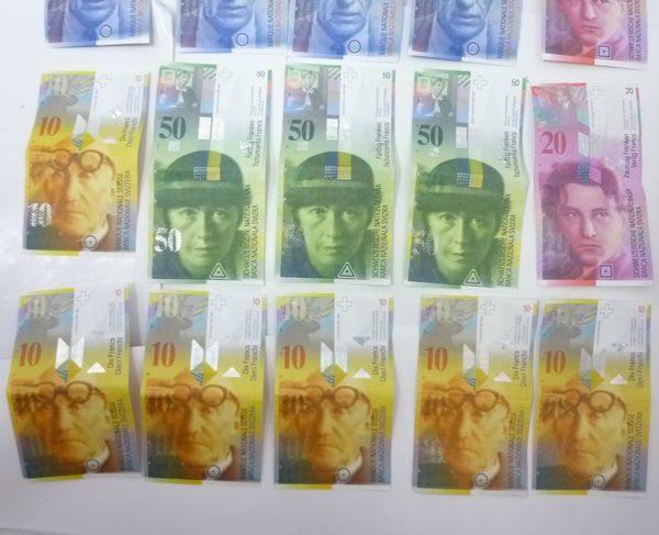 スイス旧紙幣 計CHF650スイスフラン分 計15枚 スイス連邦 Swiss